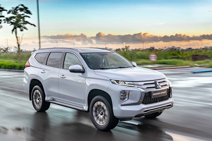 Mitsubishi Pajero Sport 2024 là chiếc xe sở hữu công nghệ hàng đầu phân khúc.