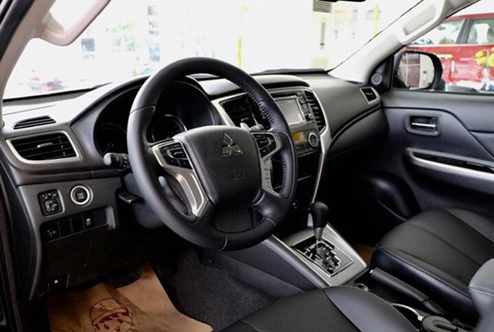 Mitsubishi Triton 4x2 AT Mivec - Hình 8 Mitsubishi Triton 4x2 AT Mivec - Hình 8