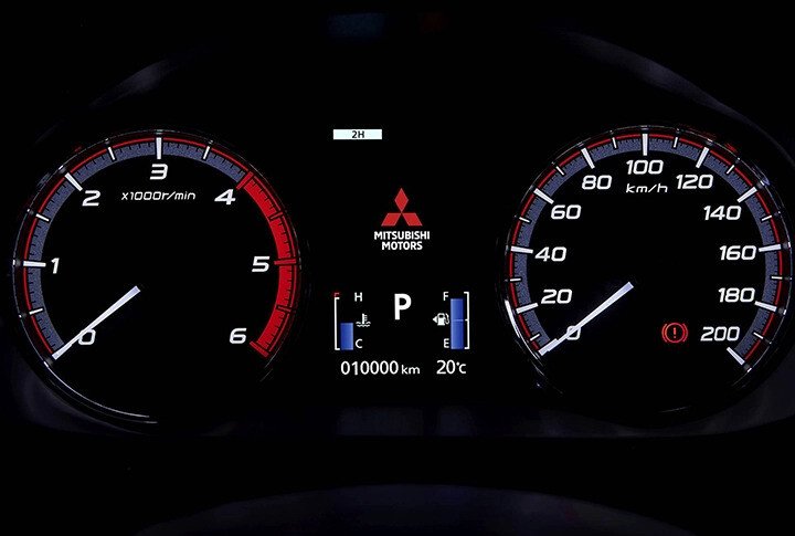 Mitsubishi Triton 4x2 AT Mivec - Hình 9 Mitsubishi Triton 4x2 AT Mivec - Hình 9